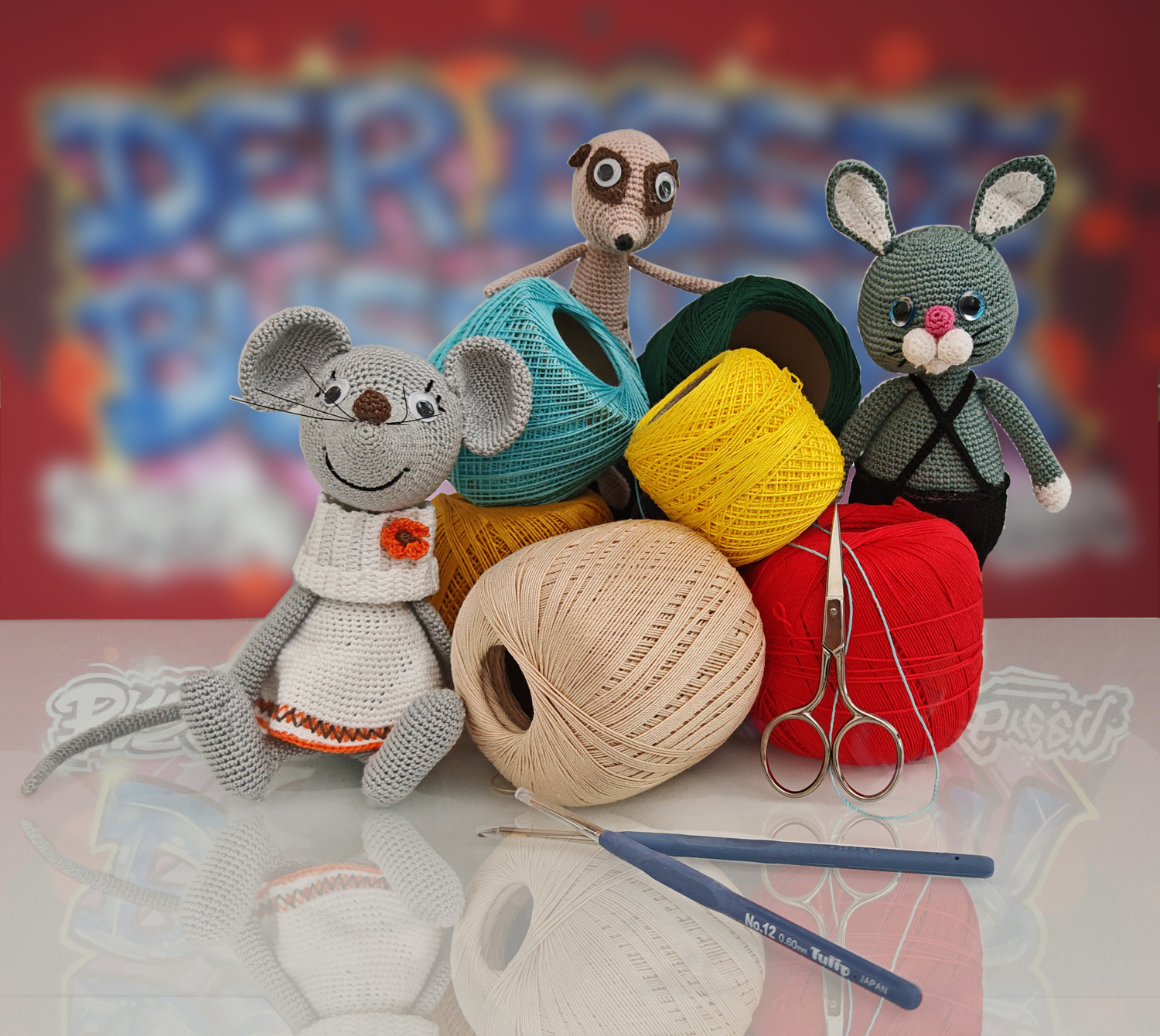Handgefertigte und gehäkelte Puppe