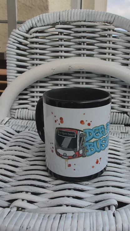 Tasse mit einem Foto des Logos